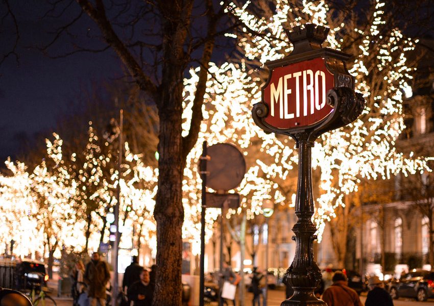 Новый год и Рождество в Париже