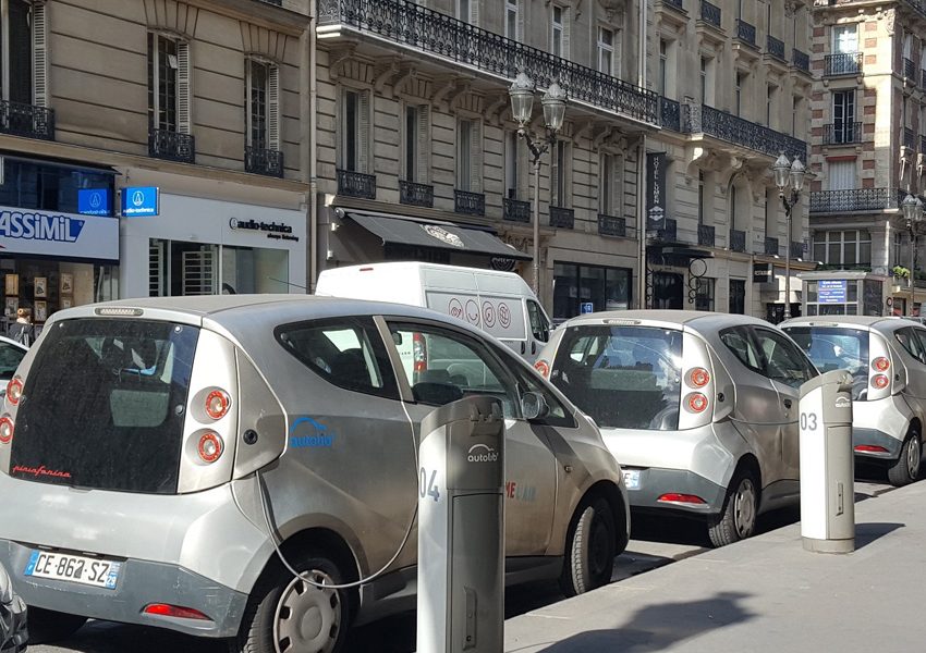 Прокат электромобилей в Париже