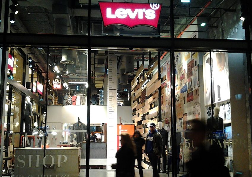 В Париже открылся флагманский бутик Levi's