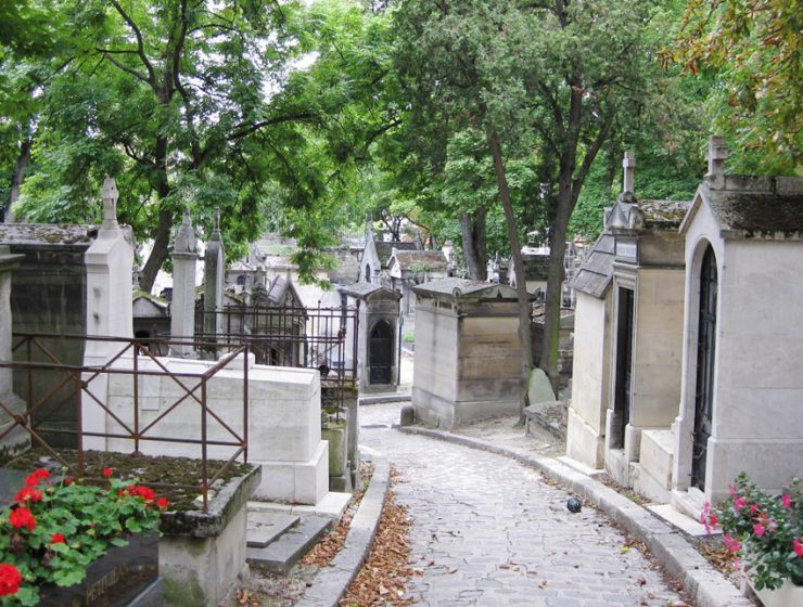 Кладбище Пер-Лашез (Pere-Lachaise) в Париже